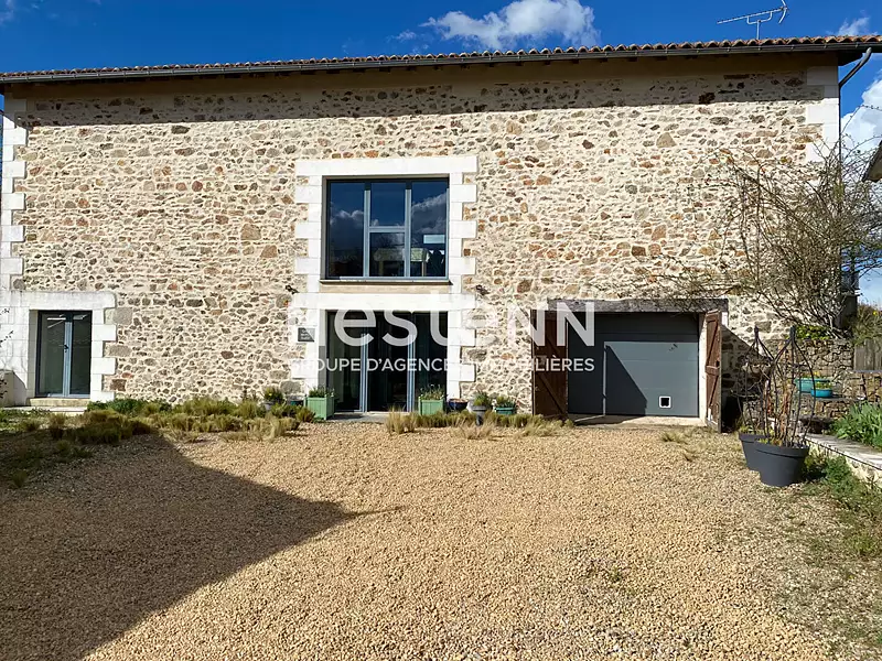 Maison, 478,63 m²