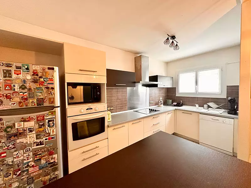 Maison, 165 m²