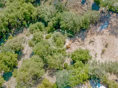 Terrain, 2 999 m²