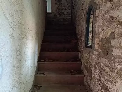 Maison, 950 m²