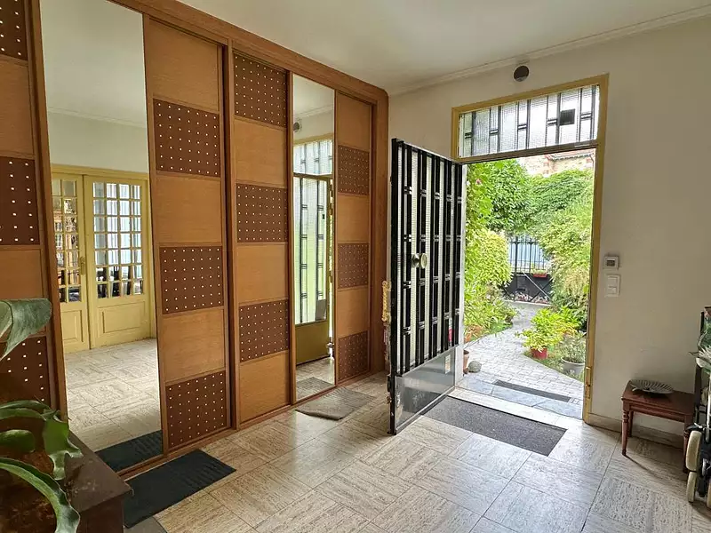 Maison, 180 m²