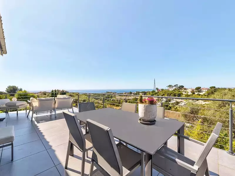 Maison, 220 m²
