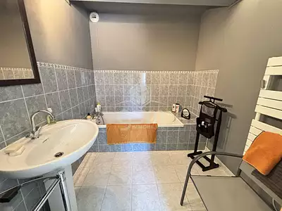 Maison, 168 m²