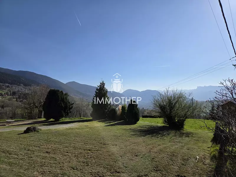 Terrain, 583 m²