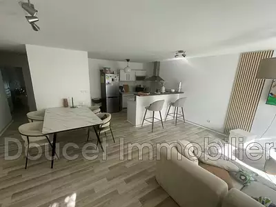 Maison, 168 m²