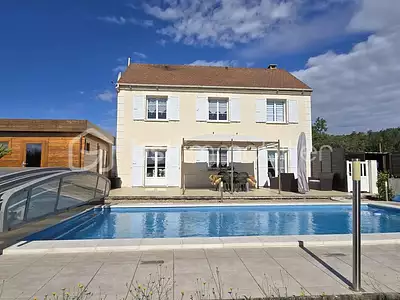 Maison, 140 m²