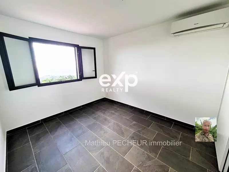 Maison, 96 m²