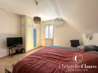 Maison, 166 m²