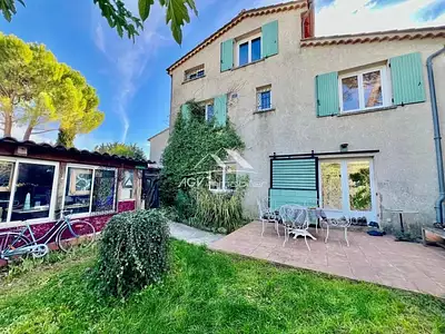 Immeuble, 308,12 m²