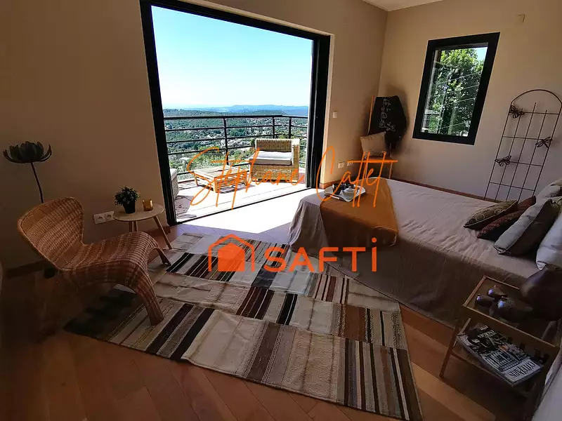 Maison, 182 m²