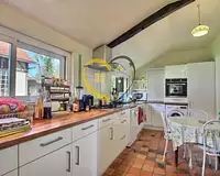 Maison, 180 m²