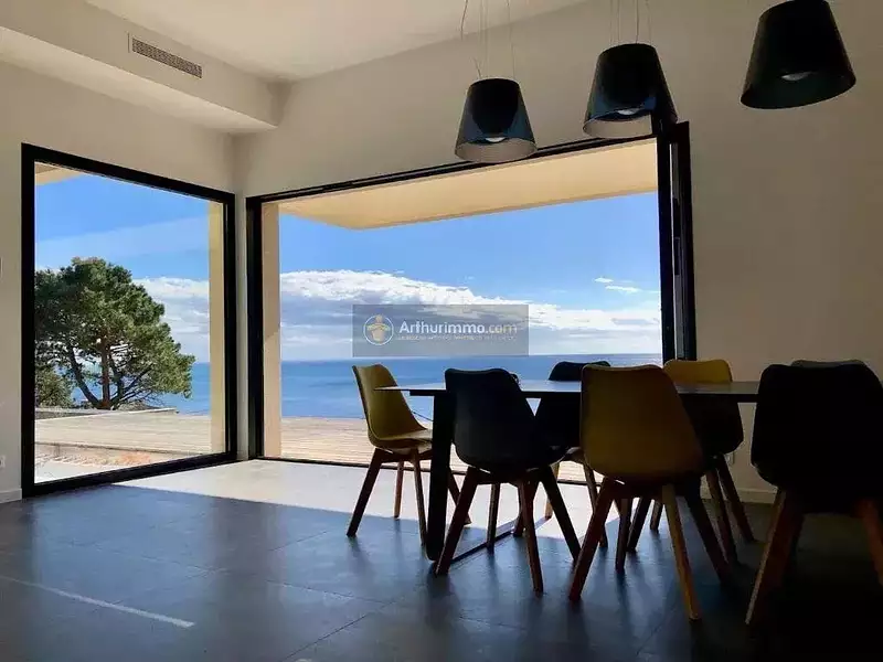 Maison, 202 m²