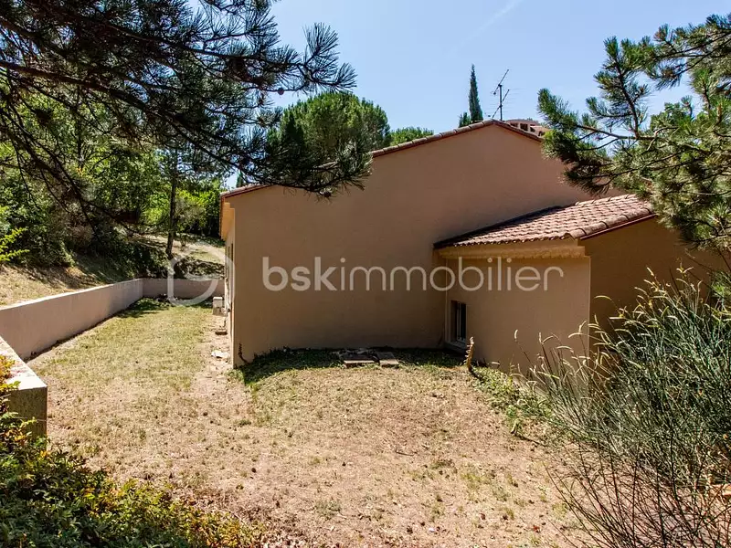 Maison, 122 m²