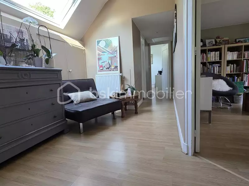 Maison, 230 m²