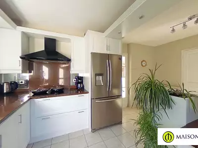 Maison, 202 m²