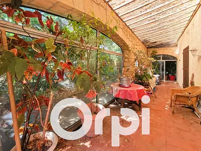 Maison, 250 m²