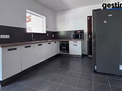 Maison, 98 m²