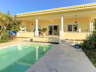 Maison, 201 m²