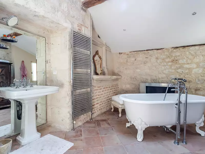 Maison, 260 m²
