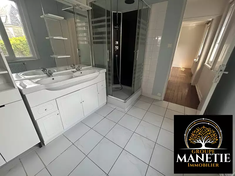 Maison, 140 m²