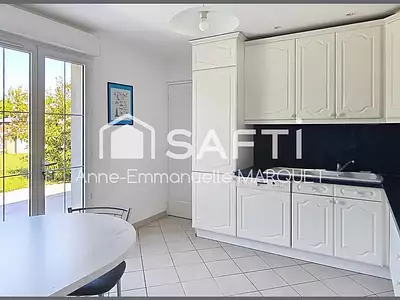 Maison, 162 m²