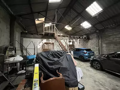 Parking, 90 m²
