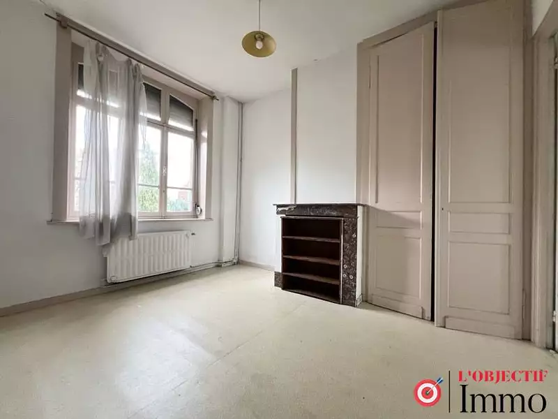 Immeuble, 150 m²