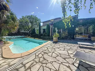 Maison, 146 m²