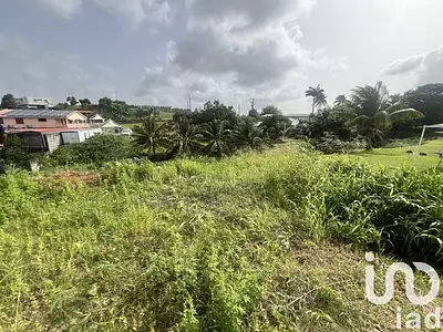 Terrain, 2 373 m²