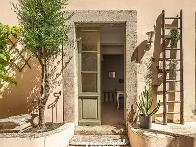 Maison, 270 m²