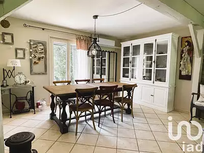 Maison, 180 m²