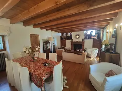 Maison, 179 m²