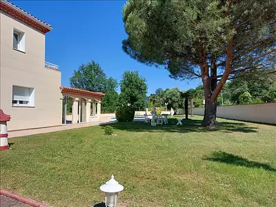 Maison, 242 m²