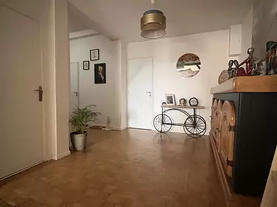 Maison, 196 m²