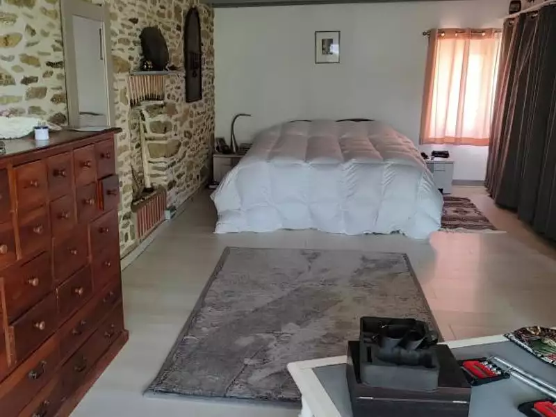 Maison, 225 m²