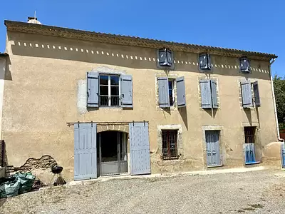 Maison, 216 m²