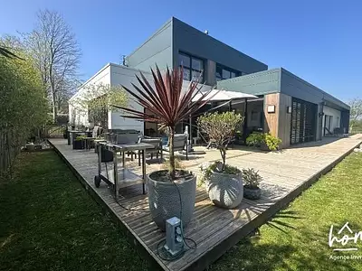 Maison, 300 m²