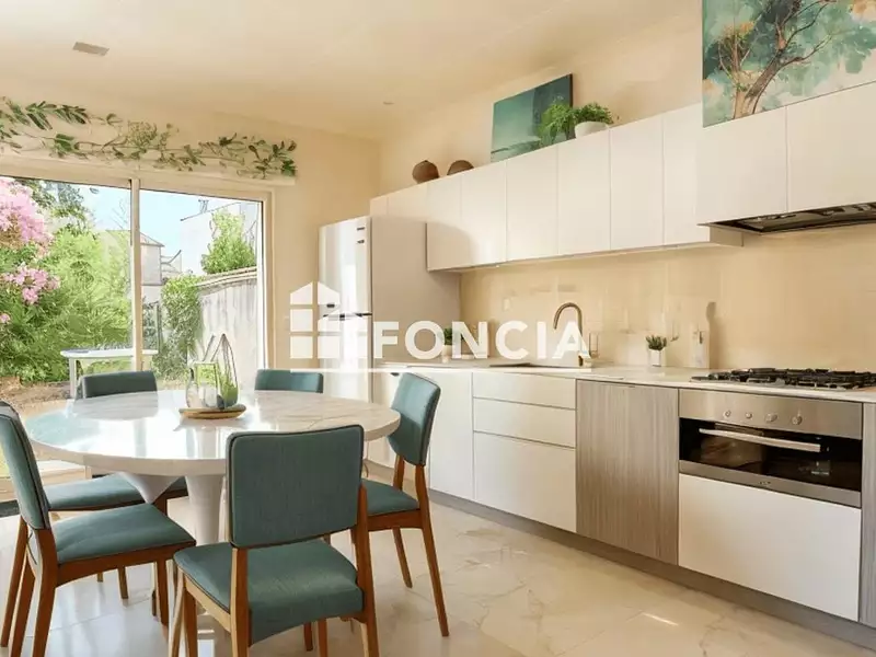 Maison, 265 m²