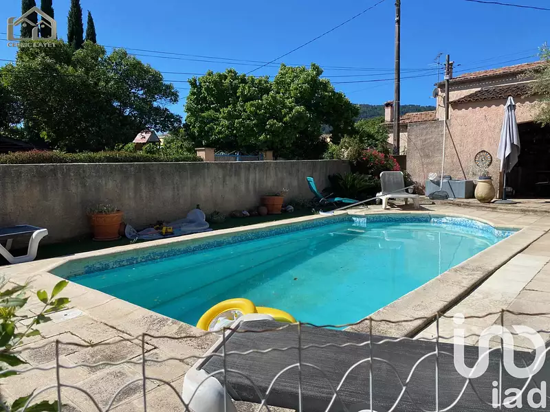 Maison, 305 m²