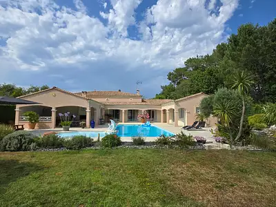 Maison, 205 m²