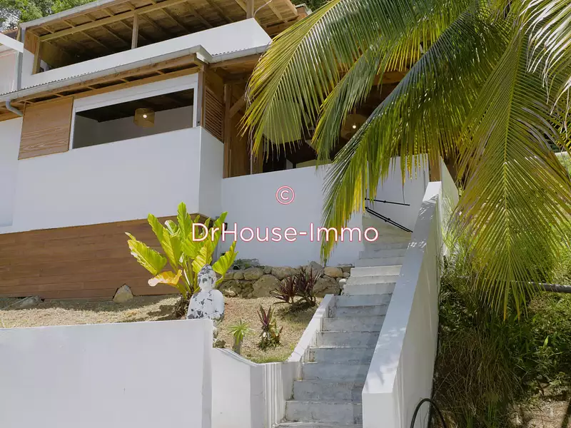 Immeuble, 180 m²