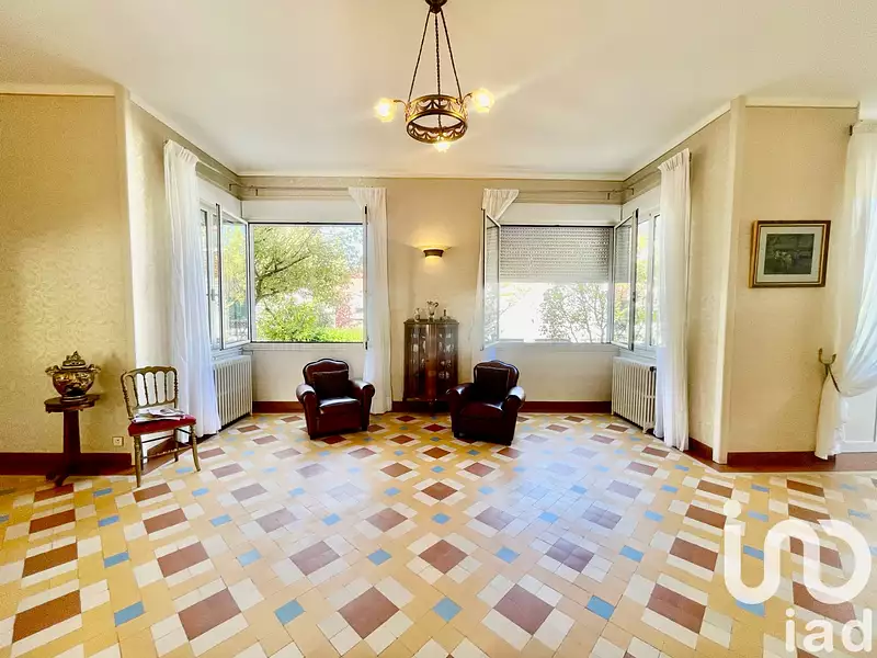 Maison, 300 m²