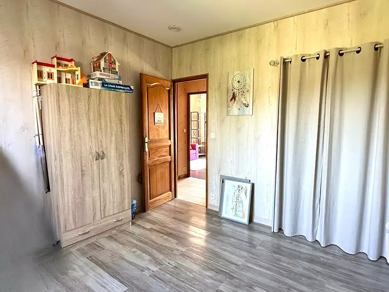 Maison, 166 m²