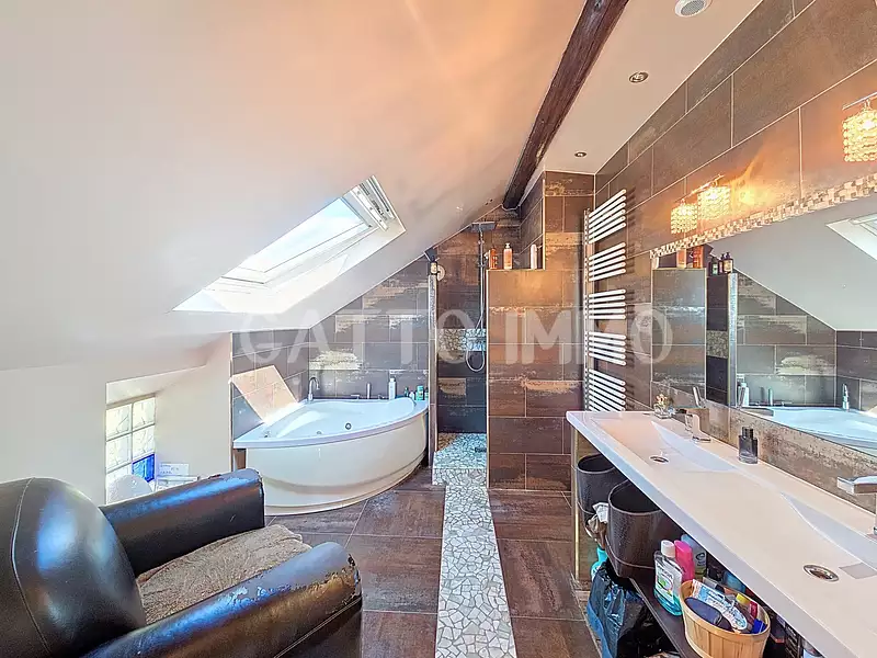 Maison, 150 m²