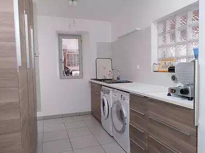 Maison, 250 m²