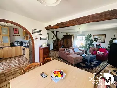 Maison, 165 m²