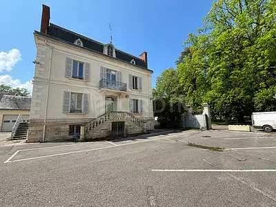 Maison, 1 142,1 m²