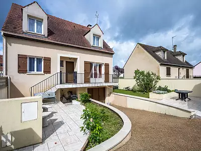 Maison, 184 m²