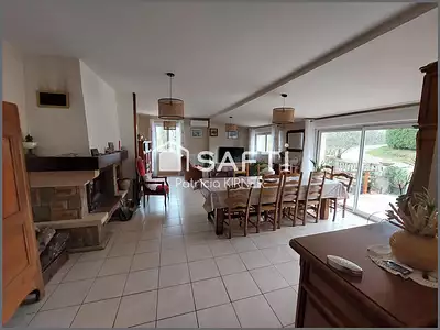 Maison, 145 m²