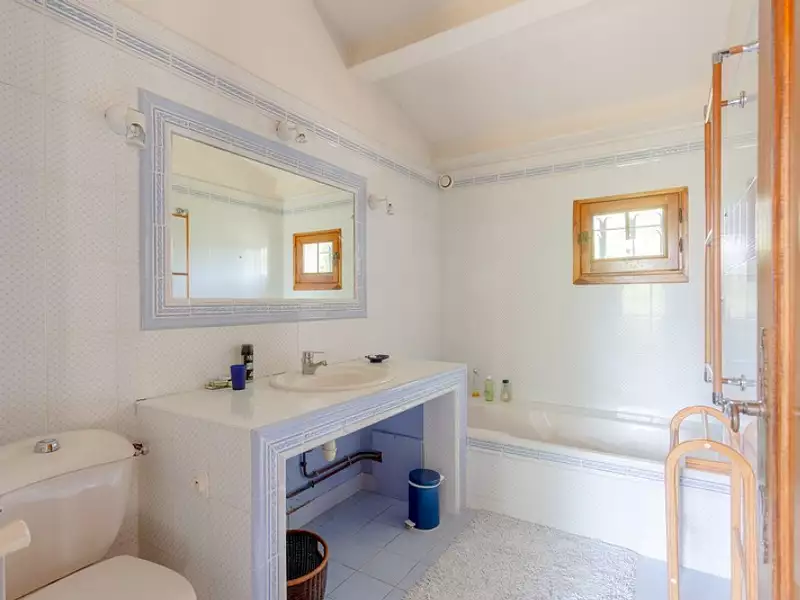 Maison, 180 m²
